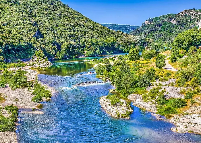 3 Bedroom Lovely In Διαμέρισμα